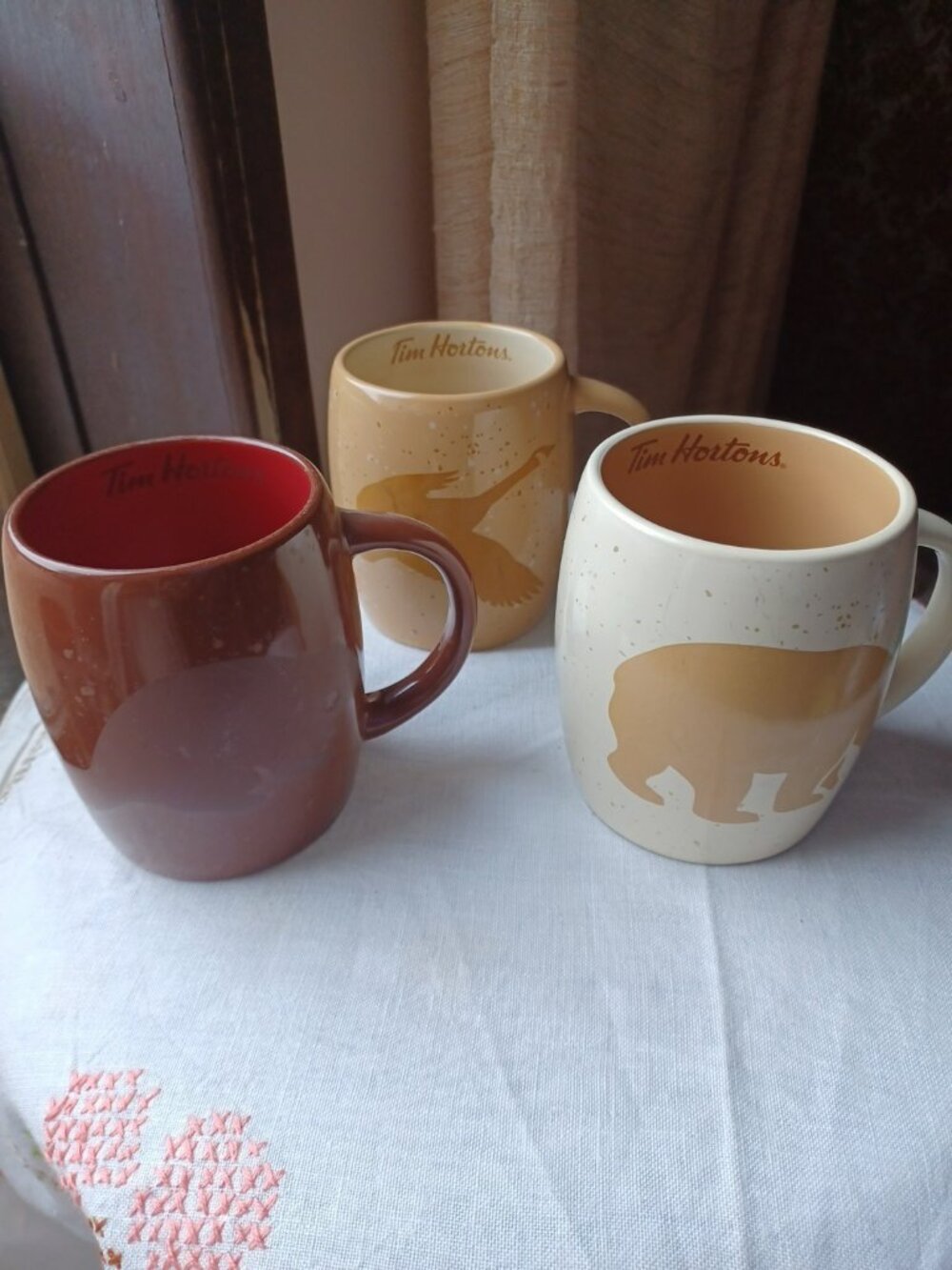 Tim Hortons Christmas 2016 Mugs X3 Beaver Duck Bear